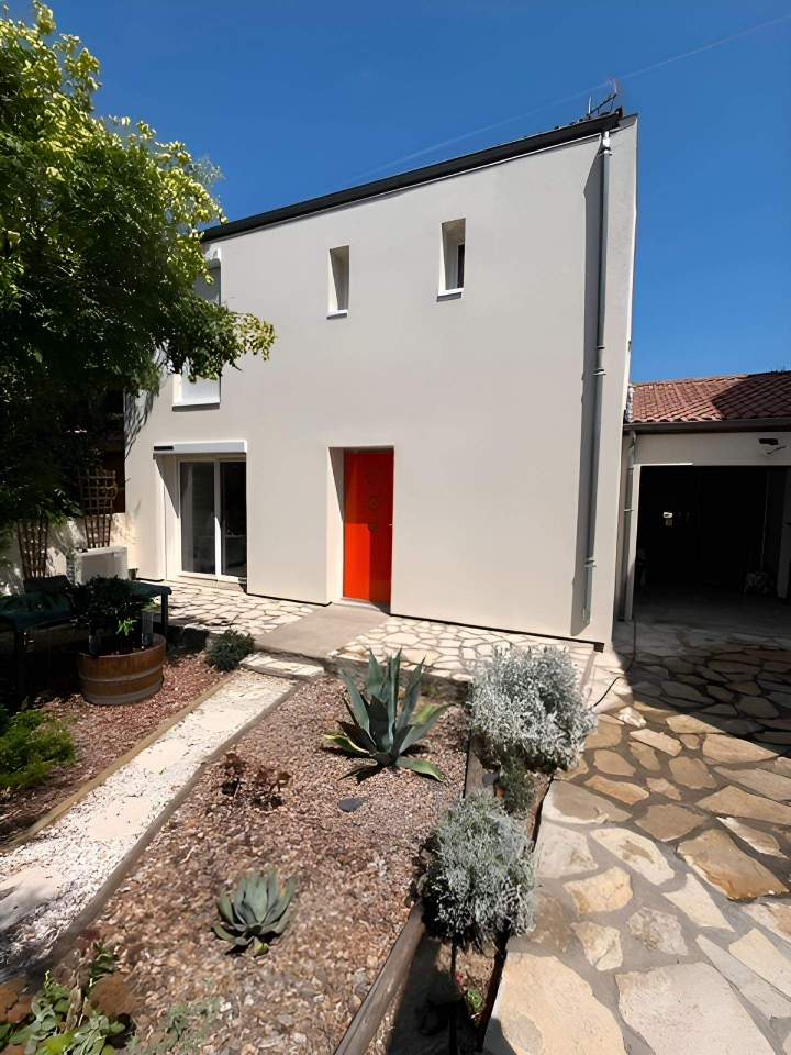 Façade rénovée Perpignan